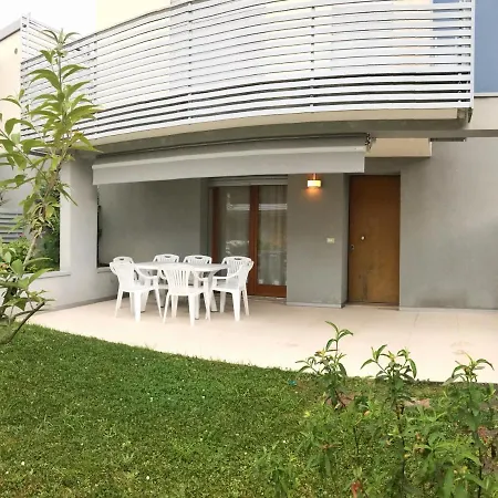 Διαμέρισμα Mastervillage Family *